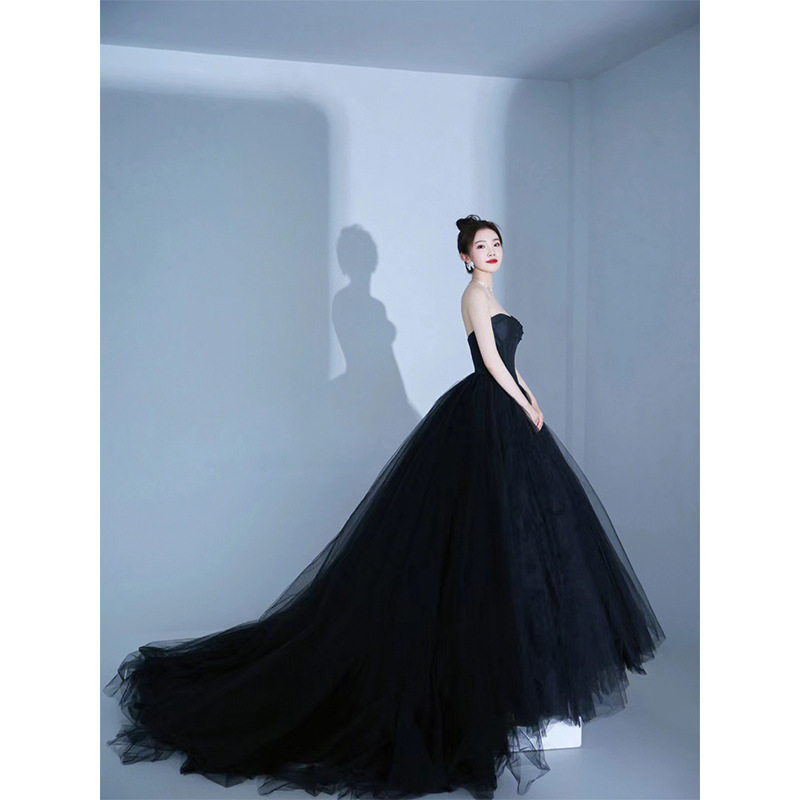 Hebe Style Long Satin Wedding  - Photography Lighting Style recension och pris